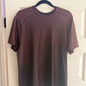 Lululemon Metal Vent Tech Short Sleeve Shirt 2.0, Size Large - Magma/Sequoia